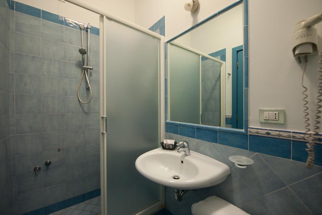Hotel De Rosa Maiori Esterno foto