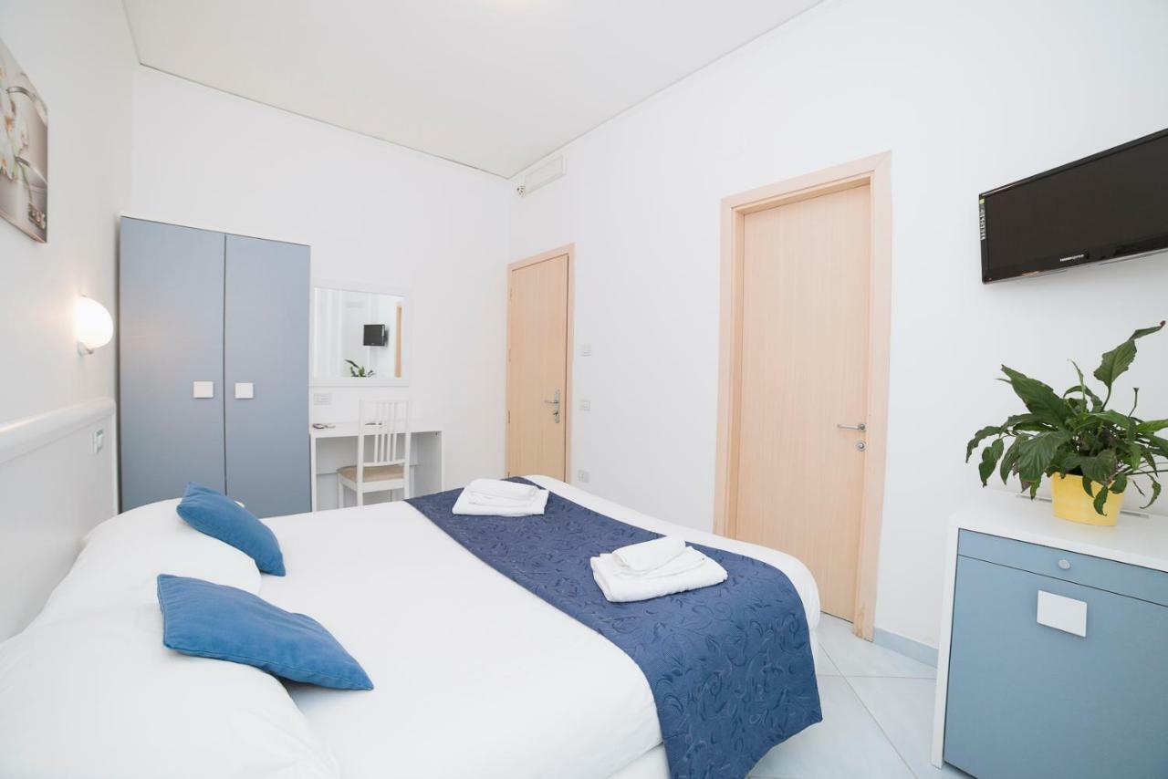 Hotel De Rosa Maiori Esterno foto